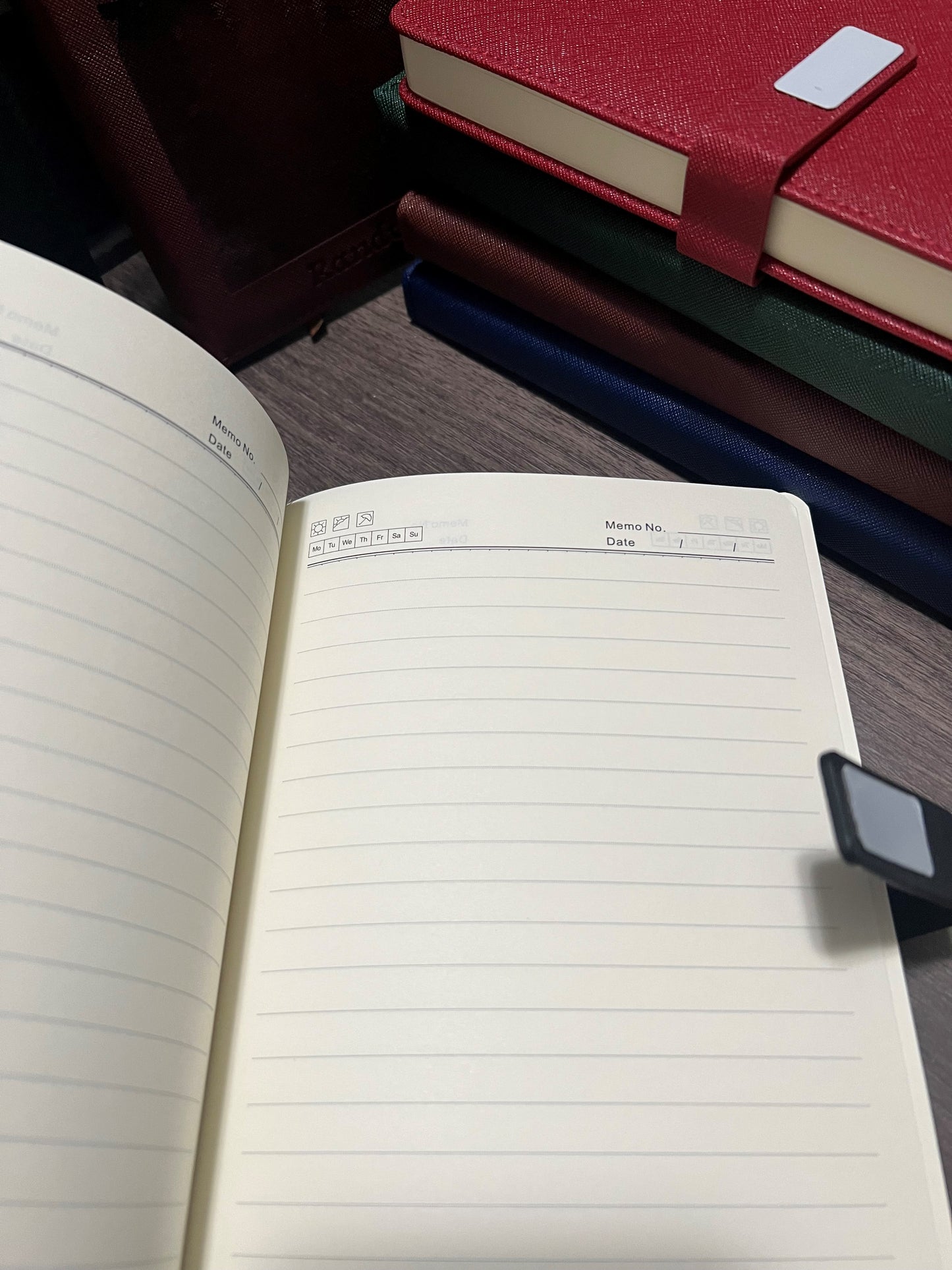 Journal en cuir personnalisé avec stylo