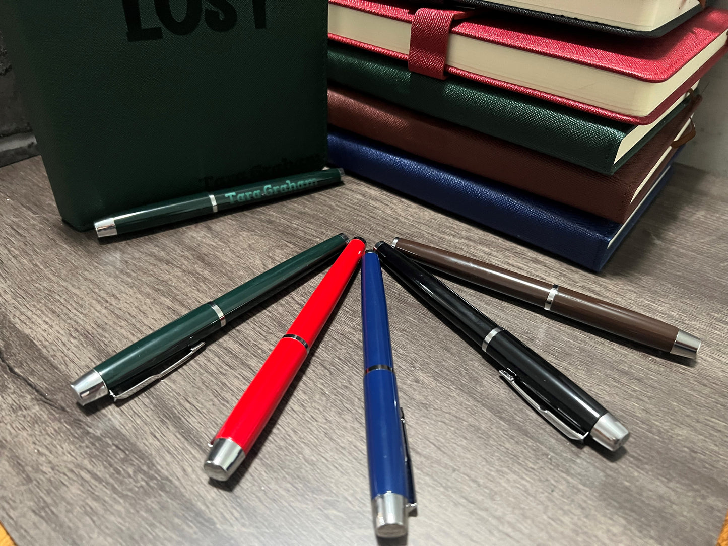 Journal en cuir personnalisé avec stylo